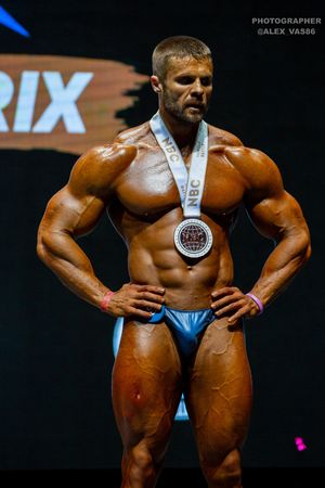 BODYBUILDING +102